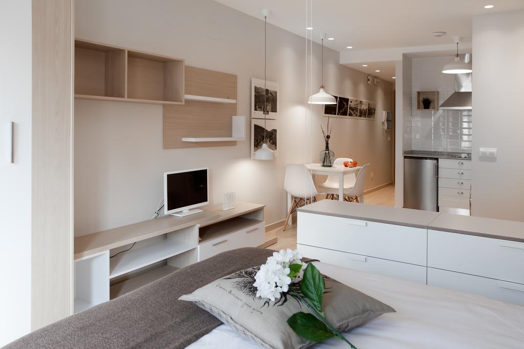 Apartamentos Turisticos Beethoven Haro Εξωτερικό φωτογραφία